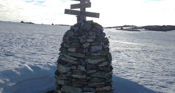 Wegweiser am Kjeragbolten